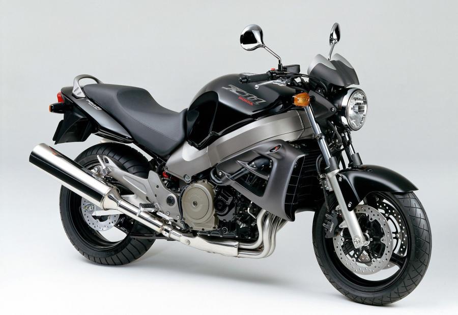 Honda CB1100SF X-11